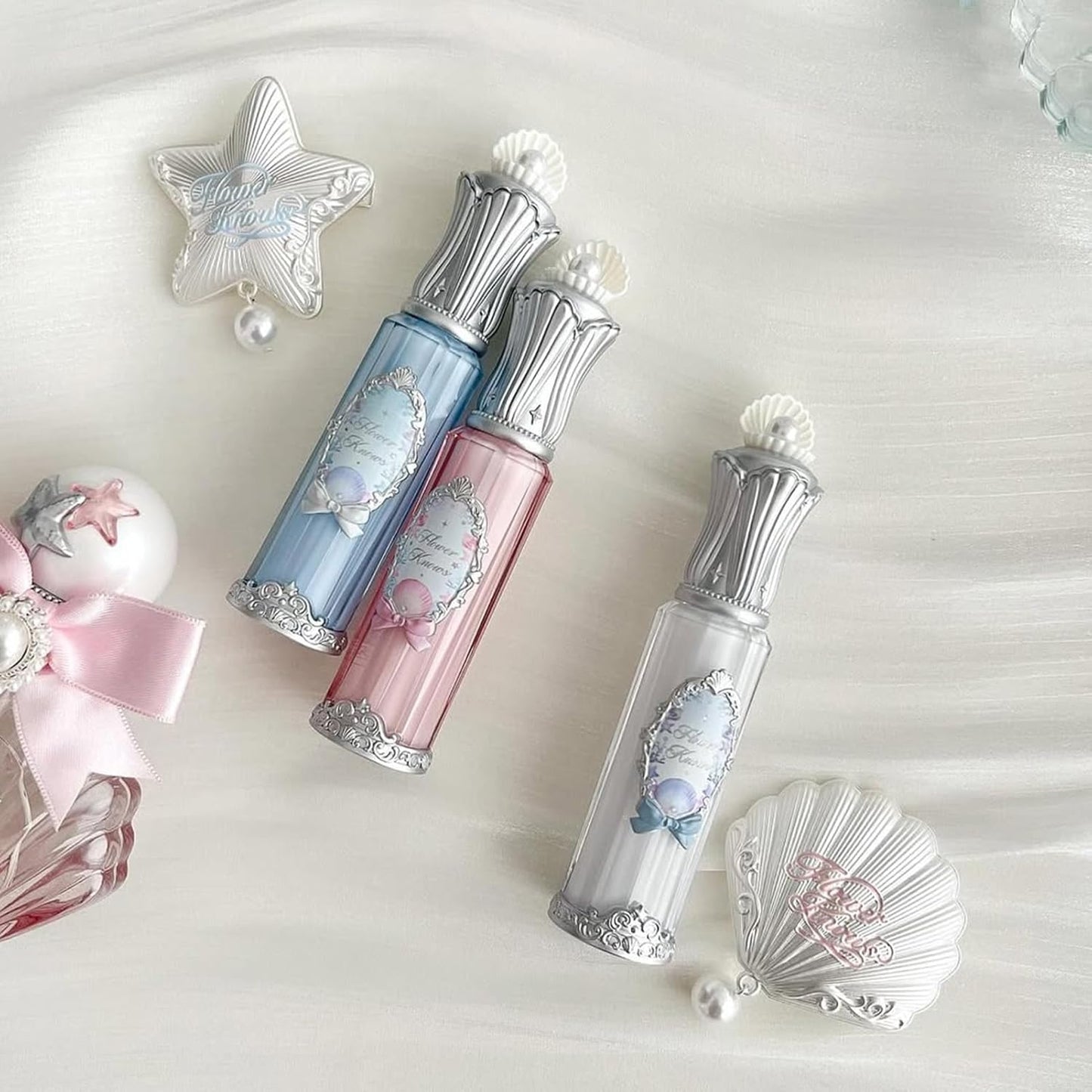 Flower Knows Shell's Jewel Nourishing Lip Glaze,Hydrating Clear Lip Gloss with Hyaluronic,Shimmer Moisturizing Plumping Oil,Non-Sticky Formula,0.16 fl.oz(P06 Lunar Jelly)